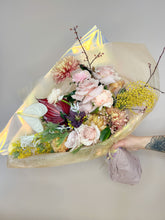 Load image into Gallery viewer, Wrapped Bouquet